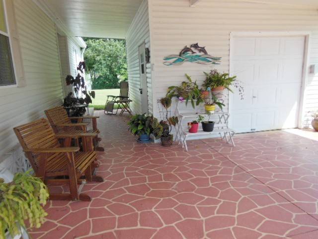 Mobile Home Deck and Patio Decorating Ideas